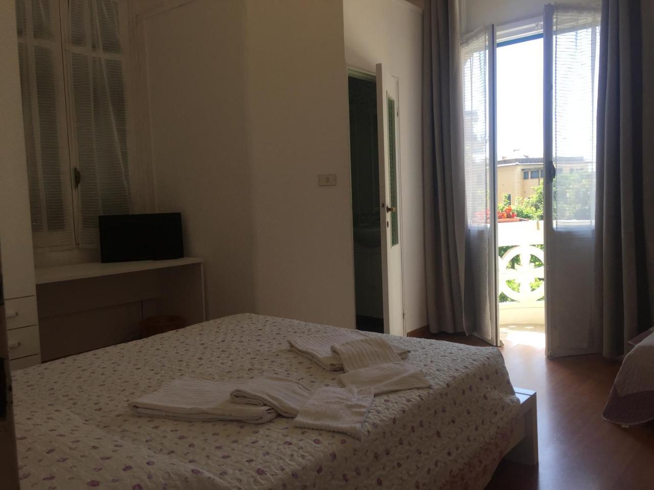 Hotel Villa Cristina Рапало Екстериор снимка
